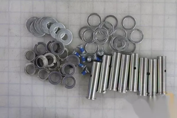 -2 PIN AND BEARING KIT SHIPOUT 36295KS
