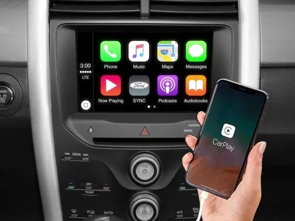 2011-2018 Ford Edge Sync 3™ 4" to 8" Touchscreen Display with Apple CarPlay™ I Android Auto™
