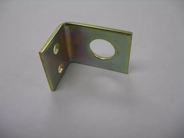 BluDot – Rubber Brake Hose Bracket