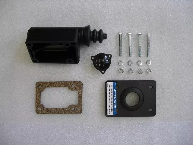 Demco – Master Cylinder Kit for Surge Actuators with Disc Brakes