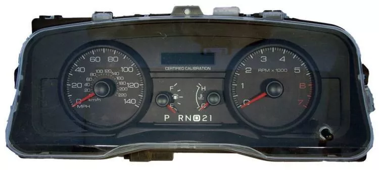 Exchange | 06-11 Ford Crown Victoria Replacement Gauge Cluster