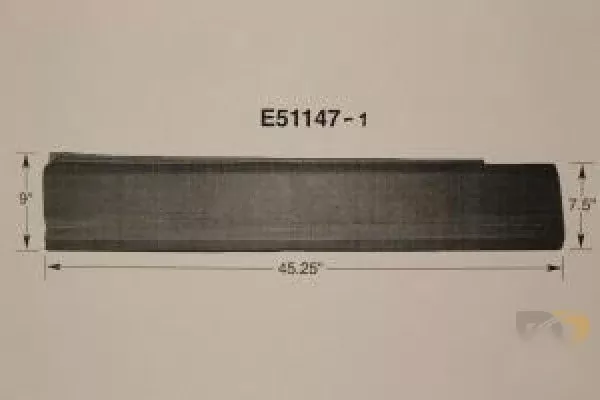 FLARE PASSENGER FRONT 08 RT W / WEATHERSTRIP MOUNT E51147-1