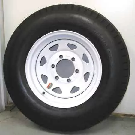 Mounted – ST225/75D15 on 15″ x 6″ JJ White 8 Spoke Wheel – 6 on 5.5″